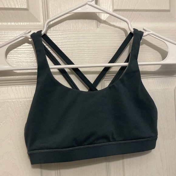Lululemon bra - Picture 1 of 4